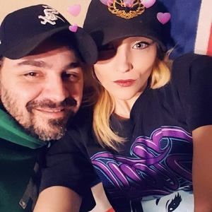 Meet your Posher, Robin